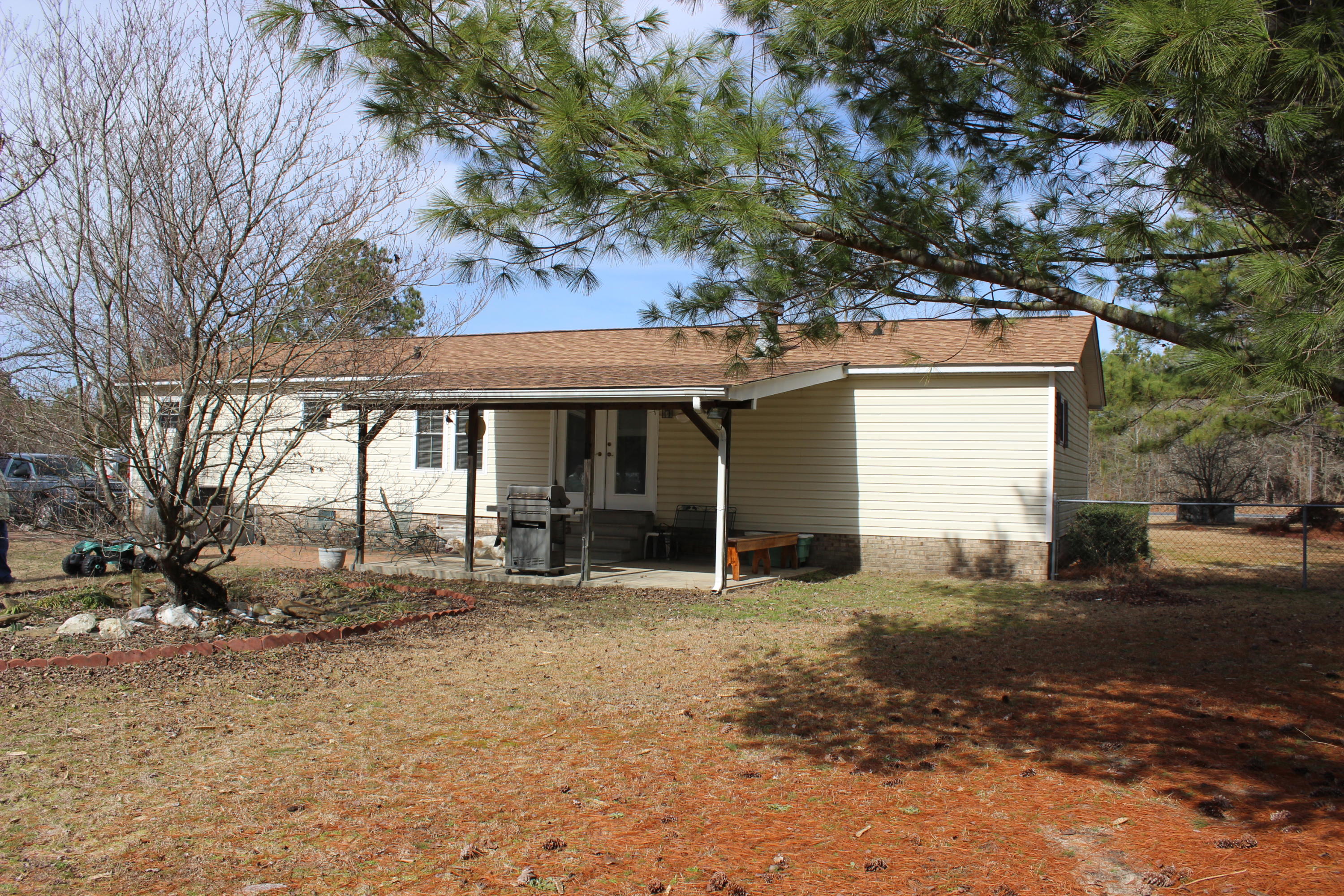 648 Pinebluff Lake Road Aberdeen, NC 28315 - Photo 26 of 29 IMG_3630
