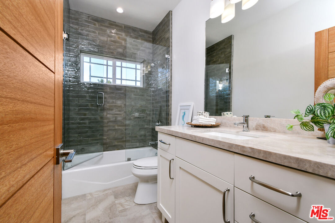 29677 Mulholland Highway Agoura Hills, CA 91301 - Photo 53 of 66 Gallery Image 53