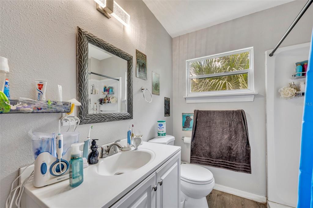 1711 Old 100 Road Geneva, FL 32732 - Photo 6 of 13 Gallery Image 6