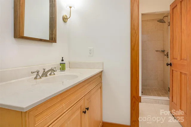 $1,175,000 | 56 Devonshire Drive, Mills River, NC 28759