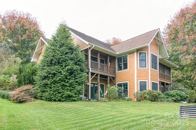 $1,175,000 | 56 Devonshire Drive, Mills River, NC 28759