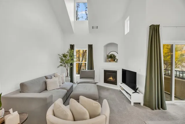 $425,000 | 1300 Riva Drive, Unit 7, West Sacramento, CA 95691