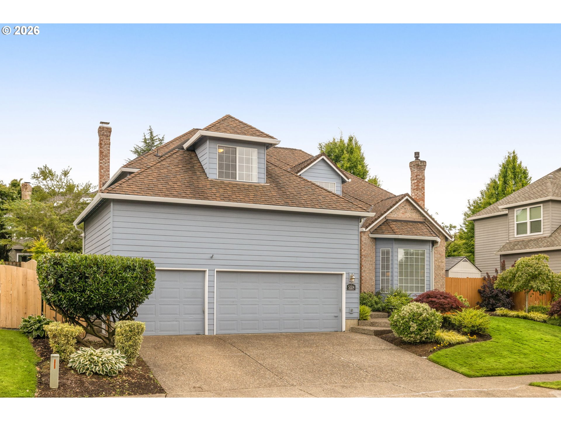 5324 Southwest Wichita Street Tualatin, OR 97062 - Photo 2 of 47 Driveway