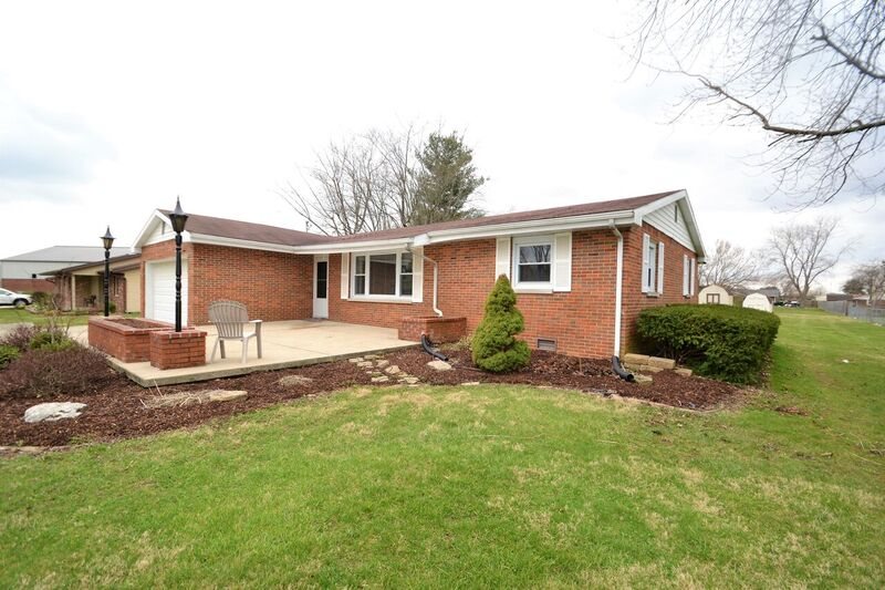 3305 North Harrison Road Muncie, IN 47304 - Photo 2 of 17