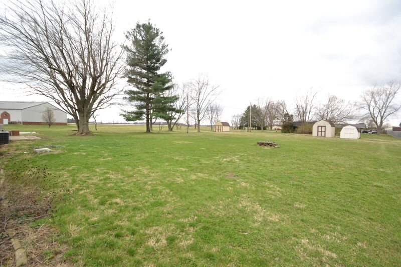 3305 North Harrison Road Muncie, IN 47304 - Photo 14 of 17