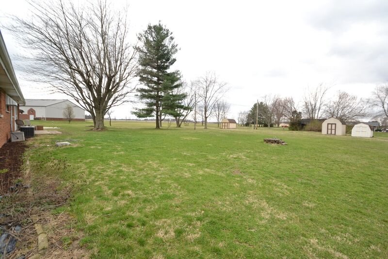 3305 North Harrison Road Muncie, IN 47304 - Photo 15 of 17