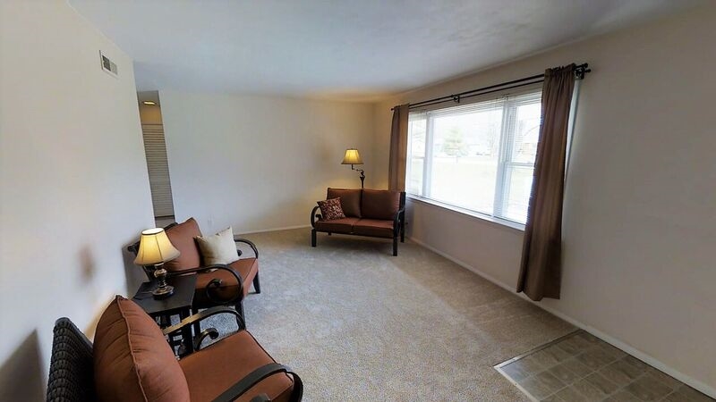3305 North Harrison Road Muncie, IN 47304 - Photo 3 of 17