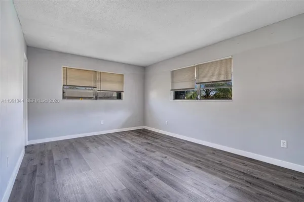 $1,875 | 15205 Northeast 6th Avenue, Unit D305, Miami, FL 33162