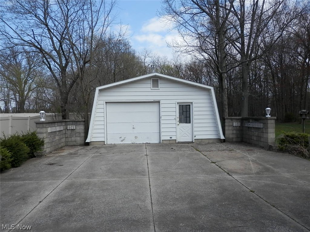 1933 Conwill Road Stow, OH 44224 - Photo 12 of 17