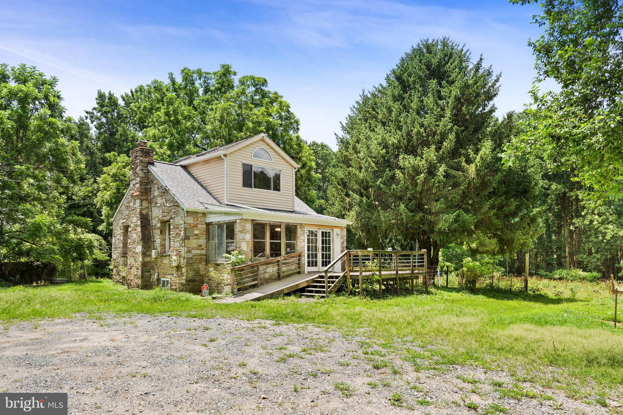 3320 Offutt Road Randallstown, MD 21133 - Photo 5 of 23 Gallery Image 5