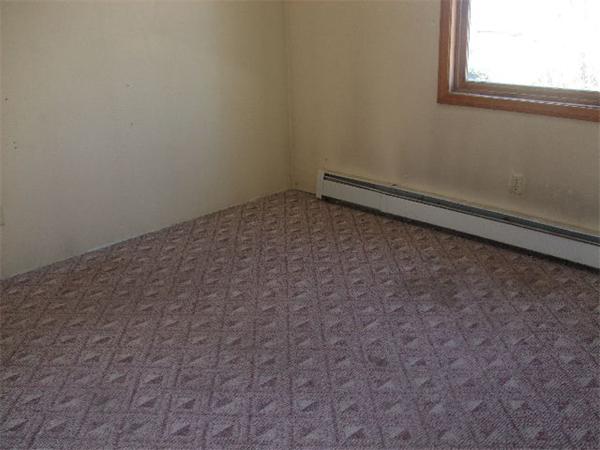 9 Humeston Slope Holyoke, MA 01040 - Photo 5 of 7 Gallery Image 5