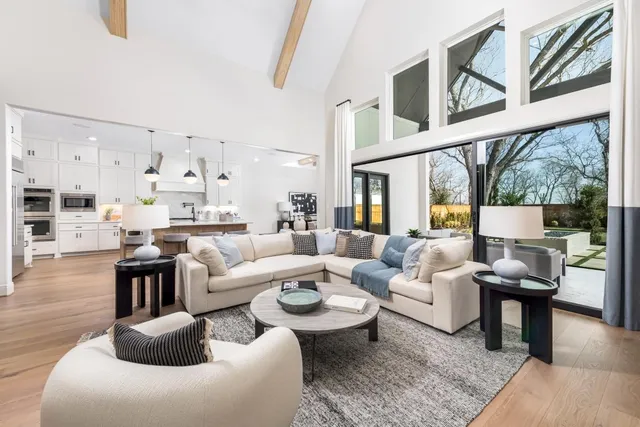 $1,145,000 | 1235 Crown Frst Drive, Missouri City, TX 77459