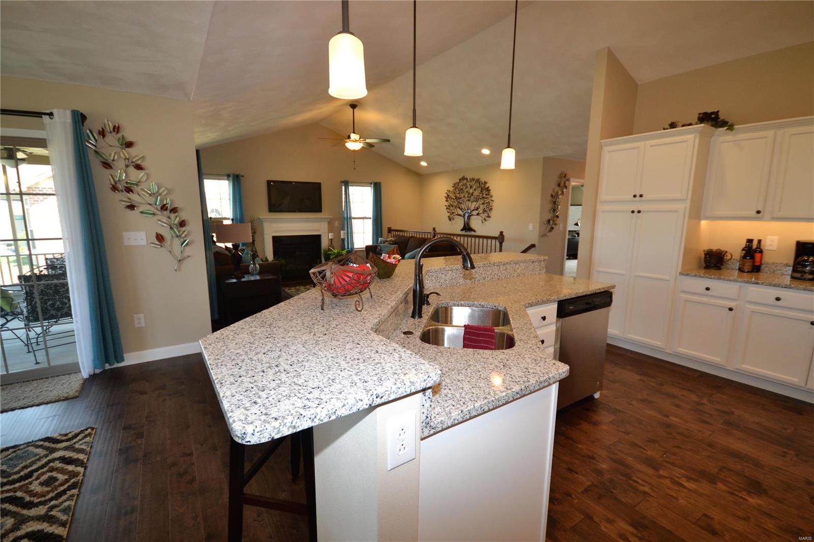 4404 Tbb Devin Drive Smithton, IL 62285 - Photo 13 of 37