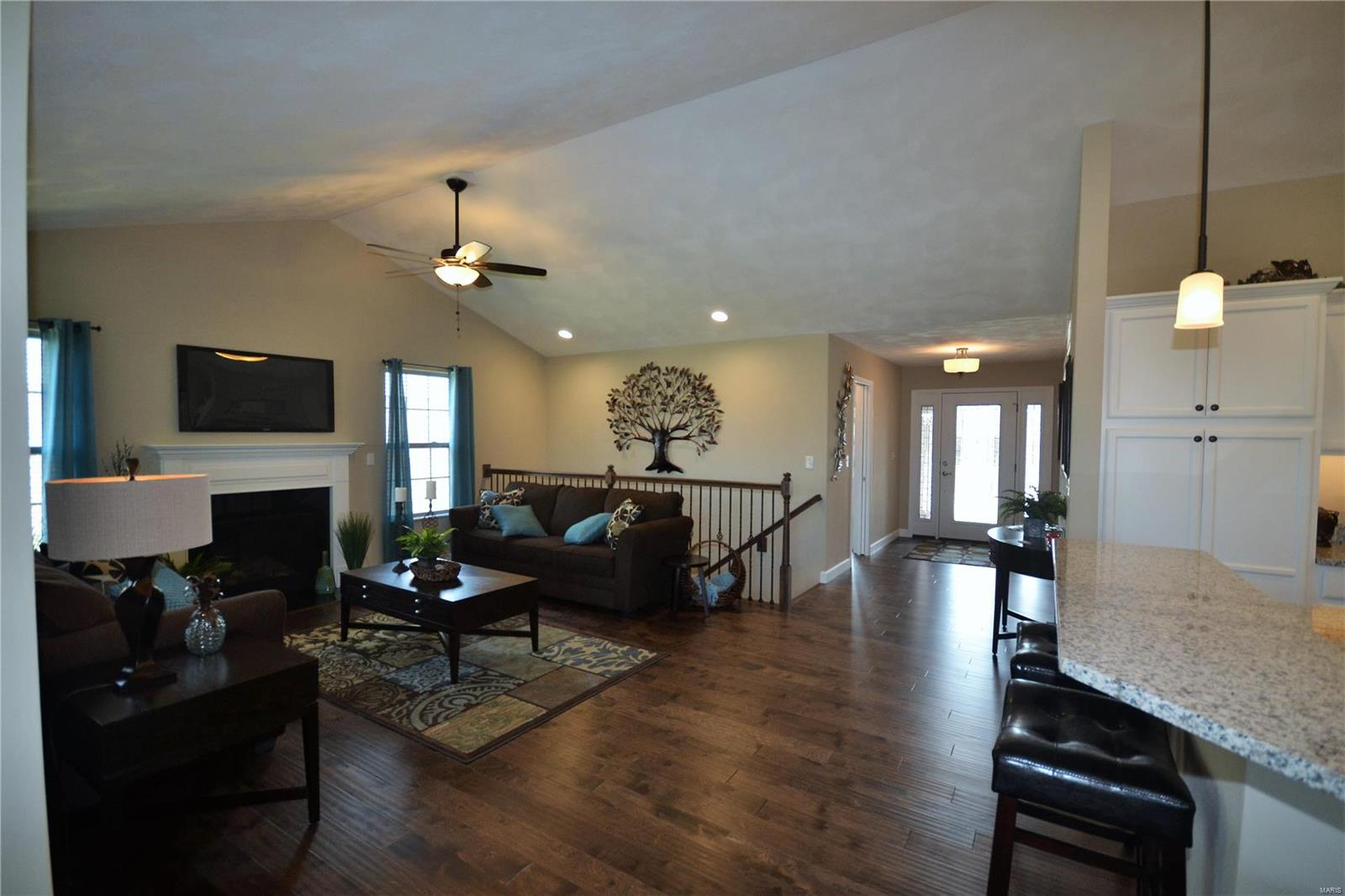 4404 Tbb Devin Drive Smithton, IL 62285 - Photo 2 of 37