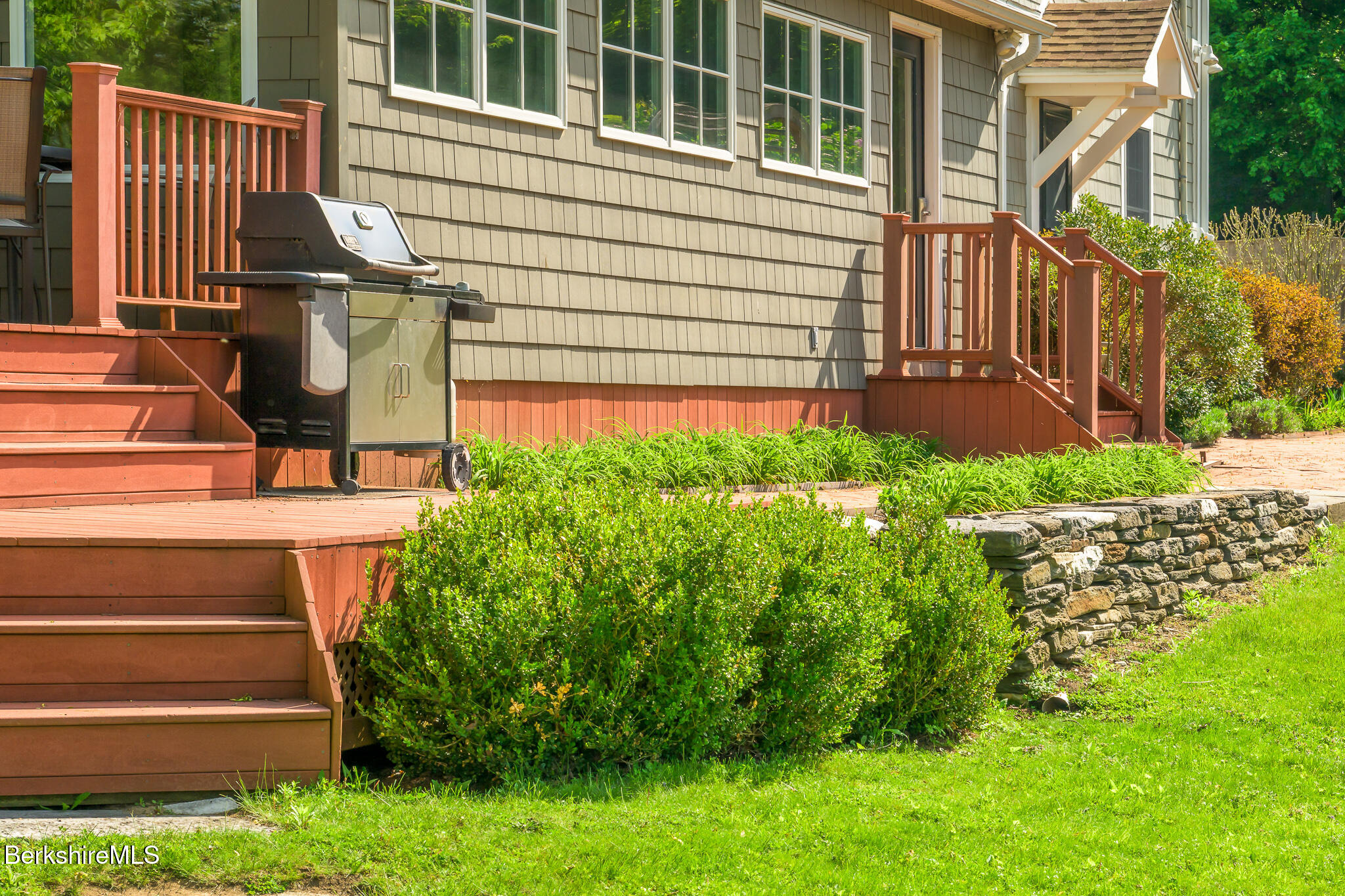 7 Swamp Road West Stockbridge, MA 01266 - Photo 35 of 46 Deck
