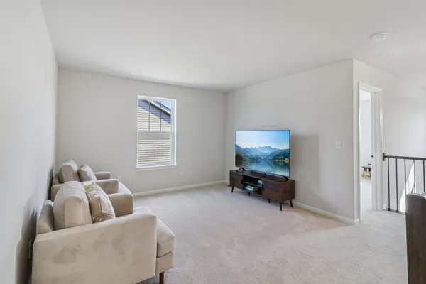 $412,500 | 335 North Aspen Drive, Cortland, IL 60112
