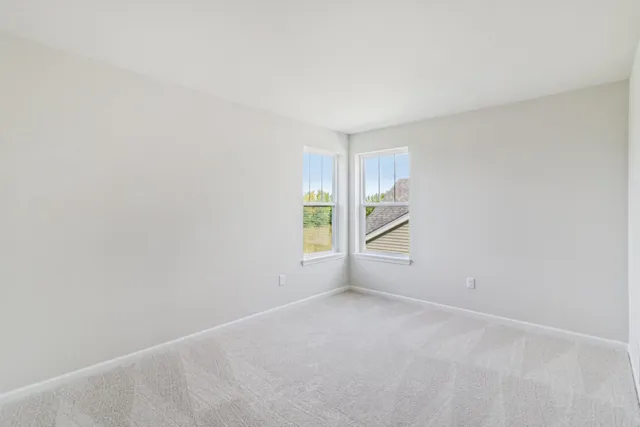 $424,500 | 335 North Aspen Drive, Cortland, IL 60112