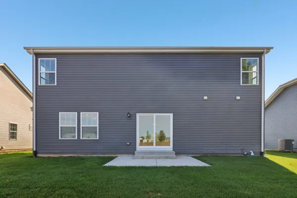 $412,500 | 335 North Aspen Drive, Cortland, IL 60112