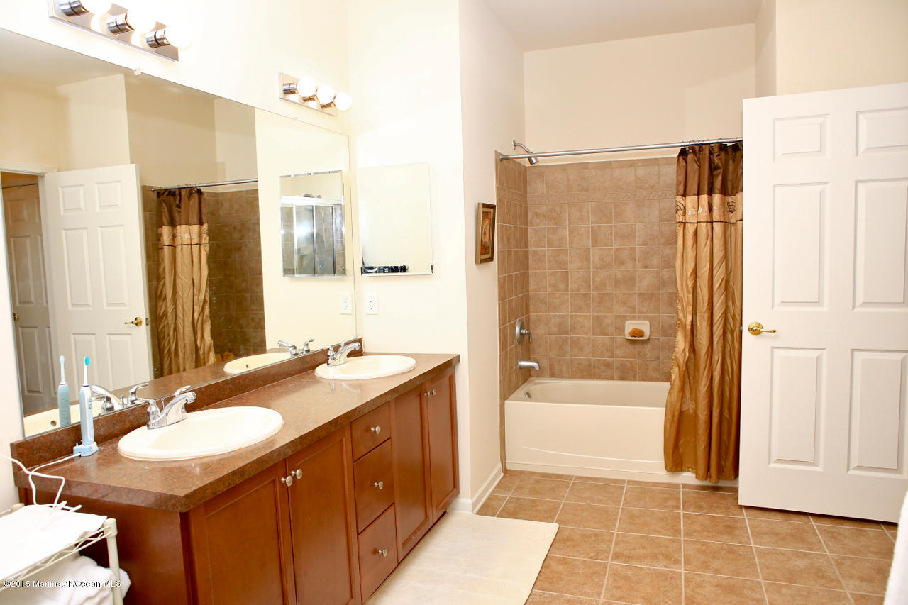 416 Sloan Court Matawan, NJ 07747 - Photo 13 of 22 MASTER BATHROOM VIEW 2