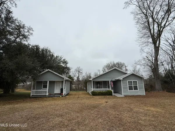 $120,000 | 1002 Elm Drive, McComb, MS 39648