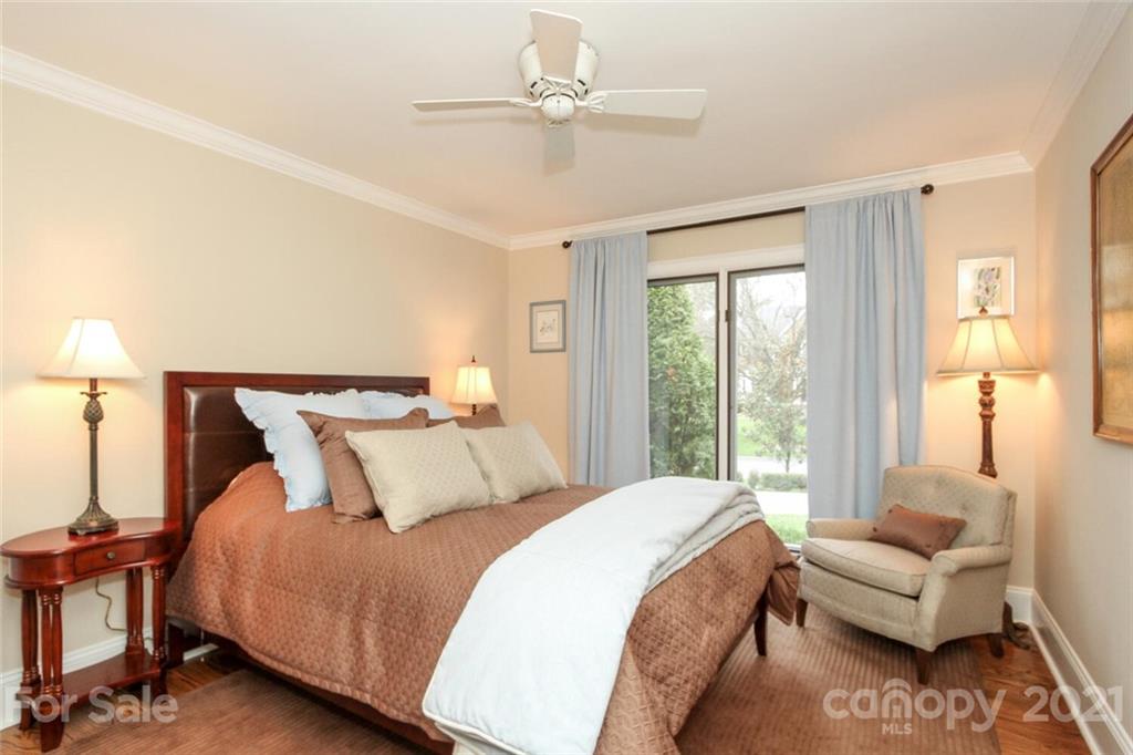 3201 Foxridge Road Charlotte, NC 28226 - Photo 31 of 48 Gallery Image 31