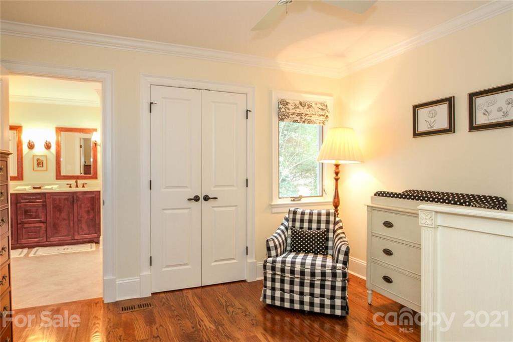 3201 Foxridge Road Charlotte, NC 28226 - Photo 37 of 48 Gallery Image 37