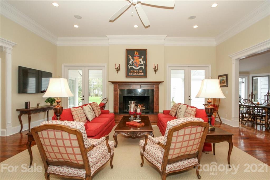 3201 Foxridge Road Charlotte, NC 28226 - Photo 5 of 48 Gallery Image 5