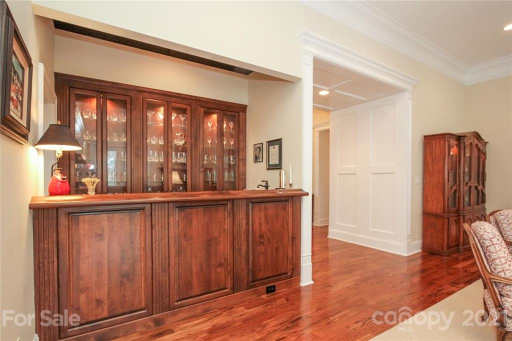 3201 Foxridge Road Charlotte, NC 28226 - Photo 8 of 48 Gallery Image 8