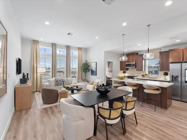 $379,990 | 3518 Hamilton Heights Street, Houston, TX 77063