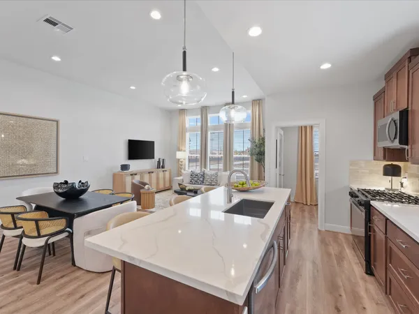 $379,990 | 3518 Hamilton Heights Street, Houston, TX 77063