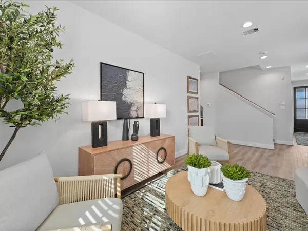 $379,990 | 3518 Hamilton Heights Street, Houston, TX 77063