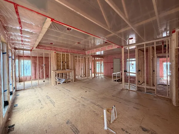 $950,000 | 538 Chapman Hills, Hudson, WI 54016