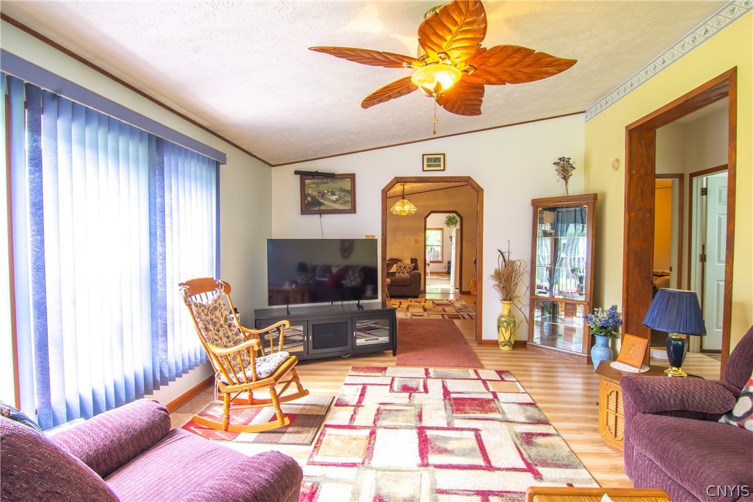 28 Hawthorne Road Schroeppel, NY 13069 - Photo 18 of 34