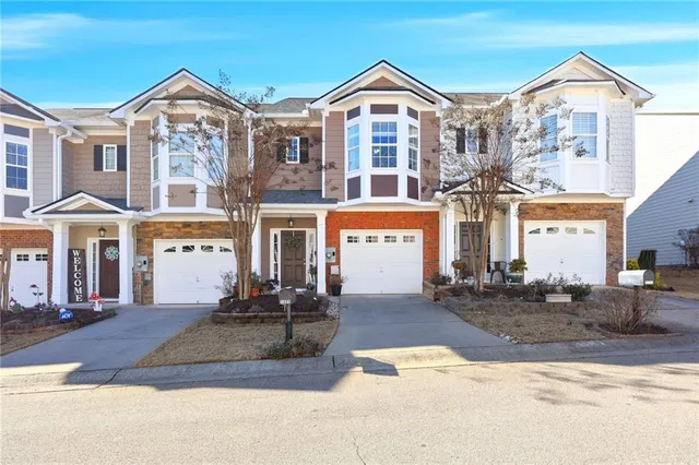 $289,900 | 1499 Bluff Valley Circle, Gainesville, GA 30504