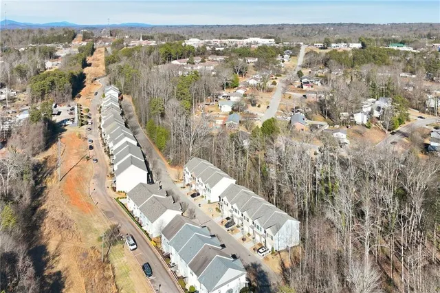 $289,900 | 1499 Bluff Valley Circle, Gainesville, GA 30504