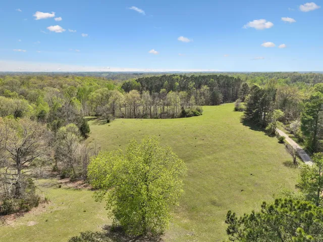 a view of an outdoor space and a yard