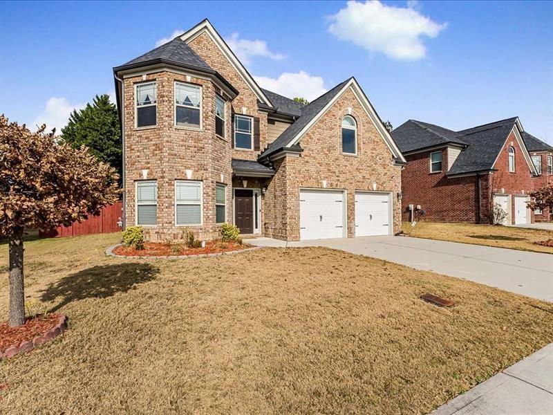 2322 Chance Lane Grayson, GA 30017 - Photo 2 of 37