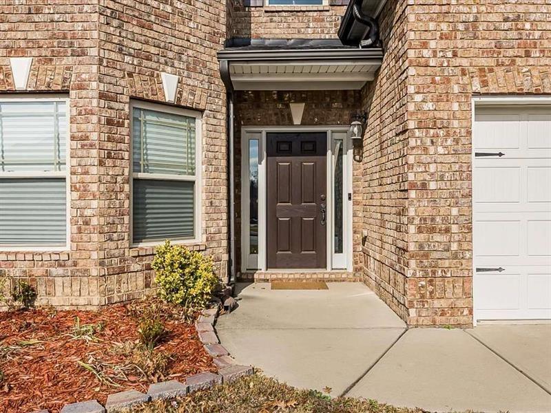 2322 Chance Lane Grayson, GA 30017 - Photo 4 of 37