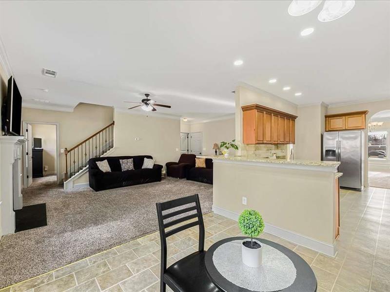 2322 Chance Lane Grayson, GA 30017 - Photo 10 of 37