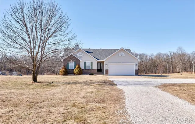 $375,000 | 23 Sunset Acres Drive, Troy, MO 63379