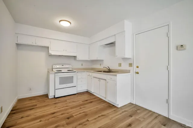 $735,000 | 1447 Beachwood Drive, Santa Rosa, CA 95407