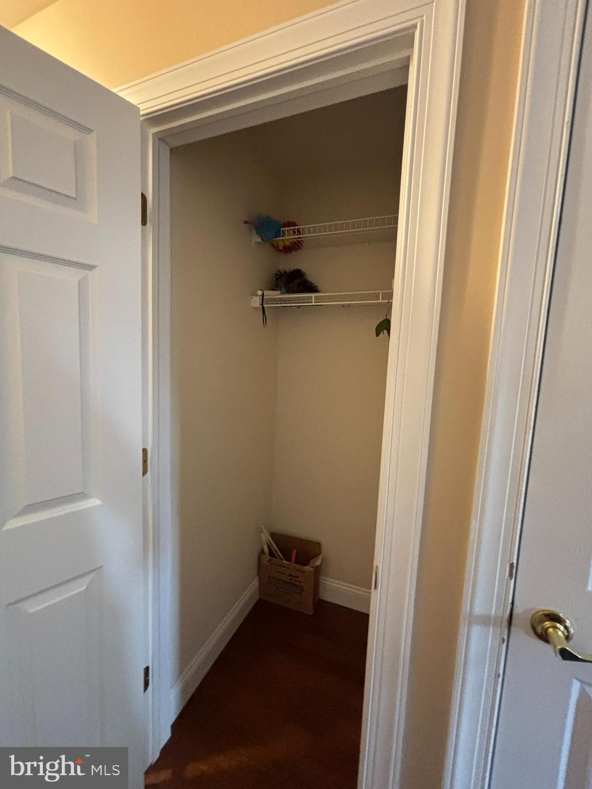 4300 North Victoria Way Harrisburg, PA 17112 - Photo 12 of 41 a view of a hallway