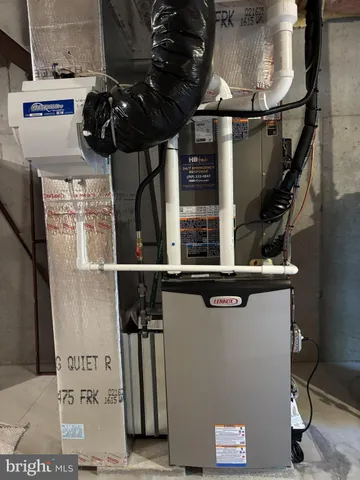 $439,500 | 4300 North Victoria Way, Harrisburg, PA 17112