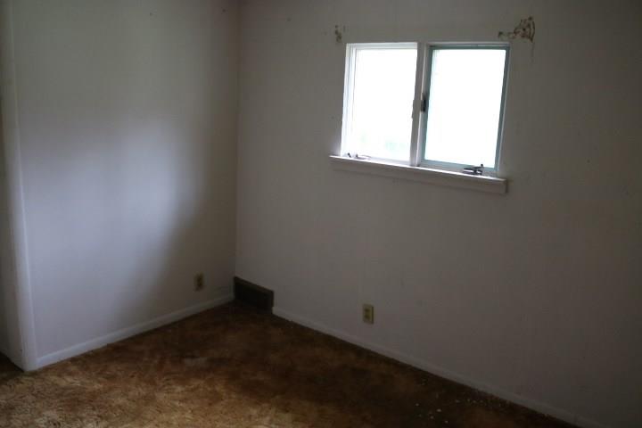 681 Canal Road Apollo, PA 15613 - Photo 9 of 10