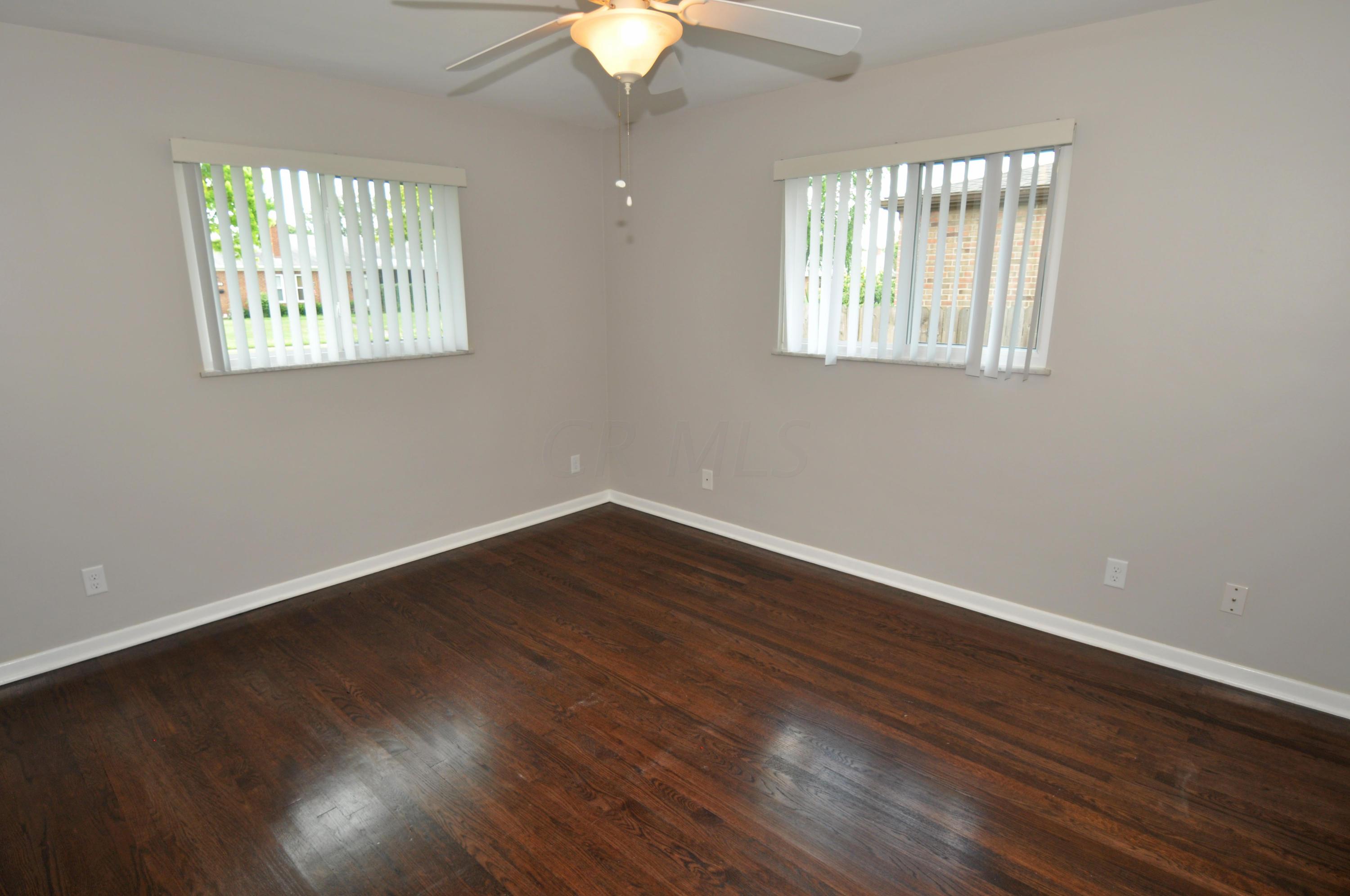 1720 Ardleigh Road Columbus, OH 43221 - Photo 21 of 51