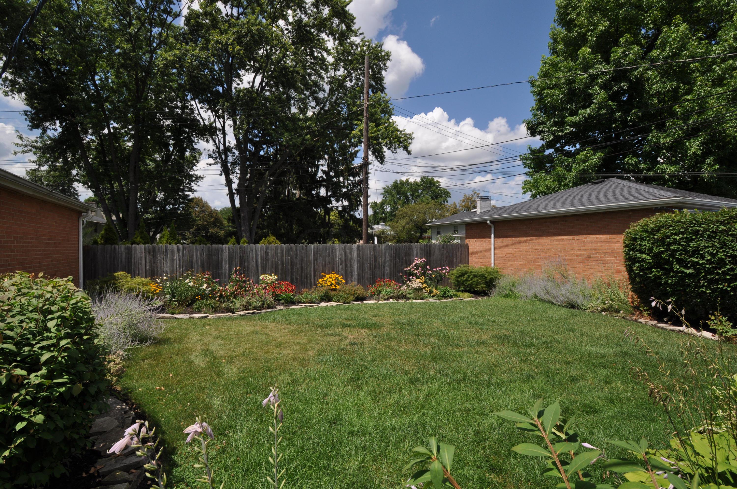 1720 Ardleigh Road Columbus, OH 43221 - Photo 7 of 51