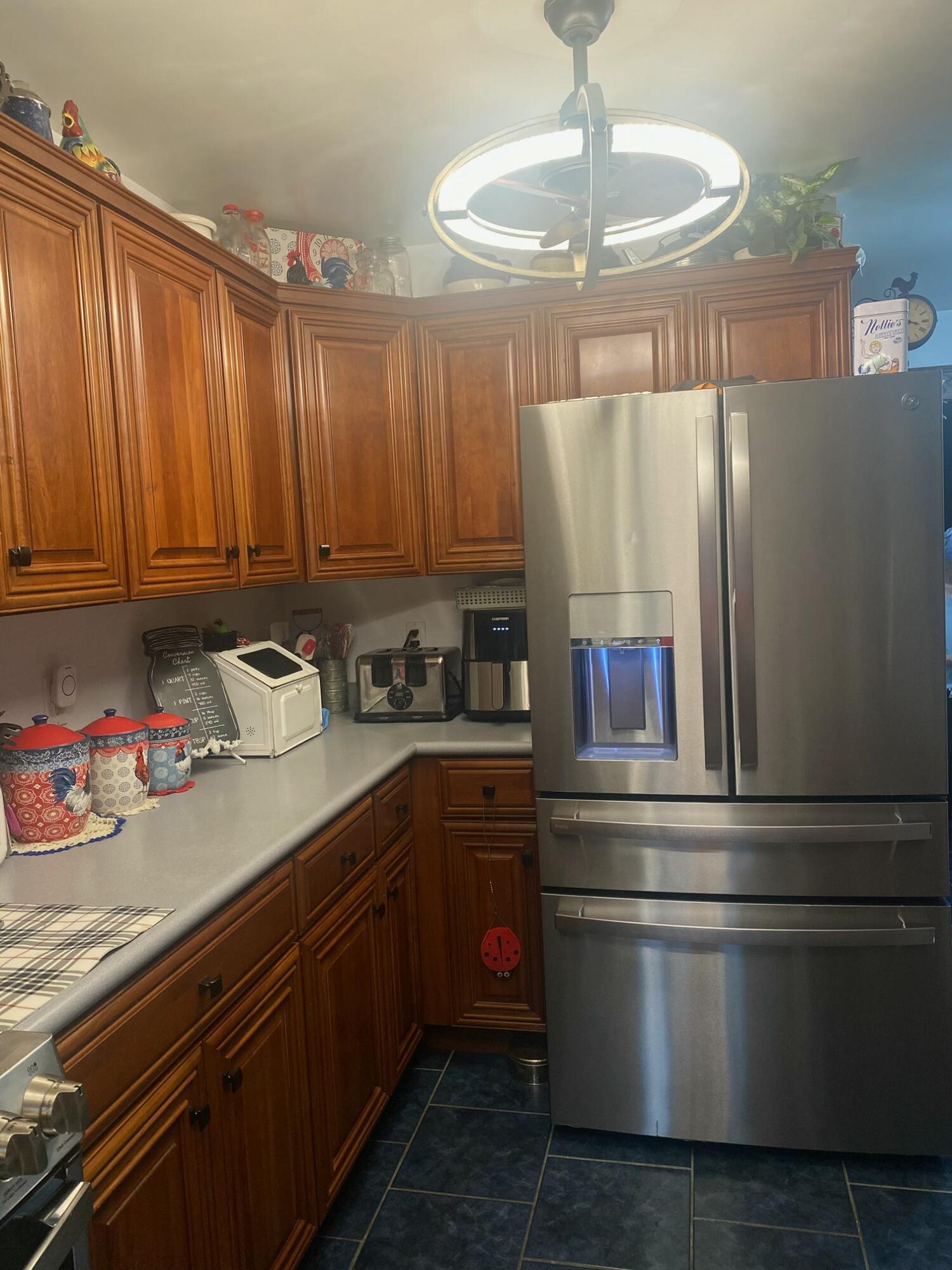 222 West Beloit Street Darien, WI 53114 - Photo 12 of 23 Kitchen2