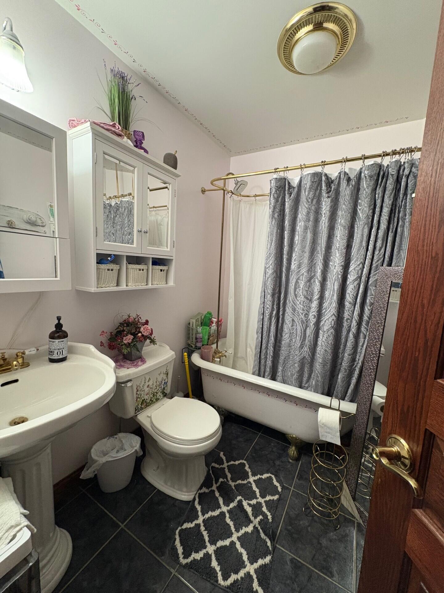 222 West Beloit Street Darien, WI 53114 - Photo 19 of 23 Bathroom