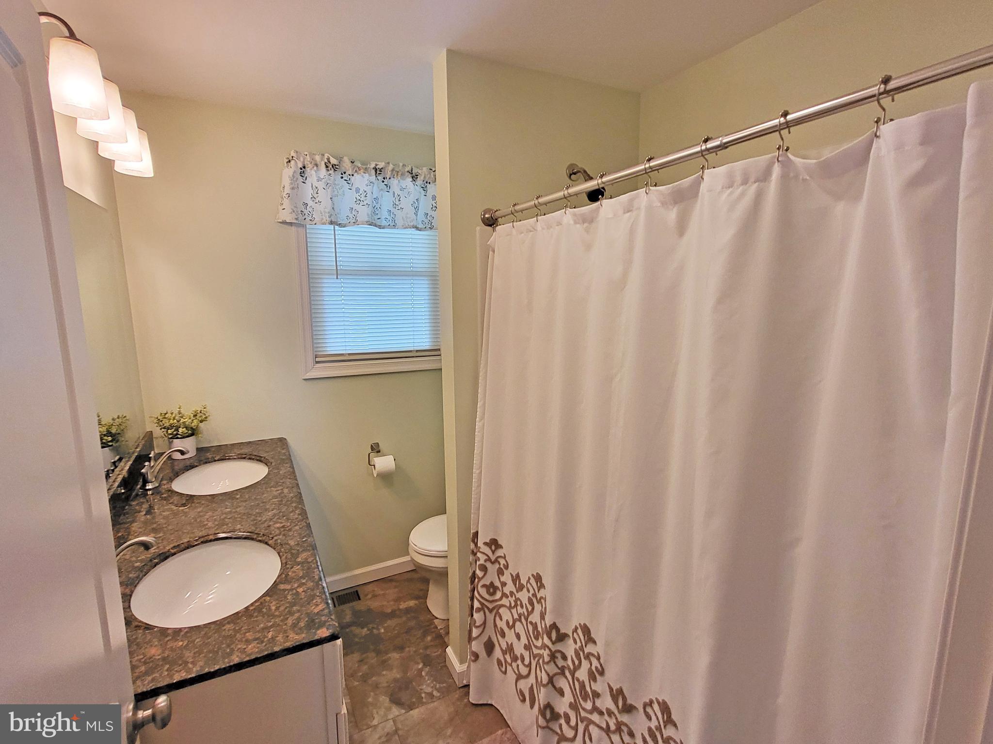 4545 Sycamore Grove Road Chambersburg, PA 17202 - Photo 12 of 31 Main level bath