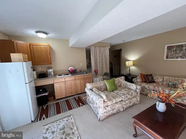 $1,400 | 6220 Hidden Canyon Road, Centreville, VA 20120